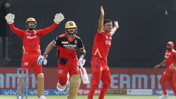 বিষ্ণোই ও স্টইনিসও লখনউয়ে বিষ্ণোই ও স্টইনিসও লখনউয়ে