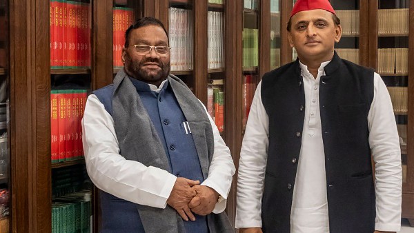 মন্ত্রীর ইস্তফার পরেই বিক্ষোভ মাথাচারা