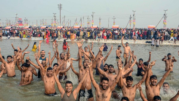 নিজের ঘুড়ি নিয়ন্ত্রণে রাখুন, সবর্দা সুতো নিজের হাতে রাখুন