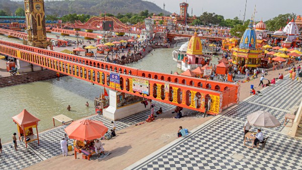 নির্বাচন কমিশনের নিষেধাজ্ঞা