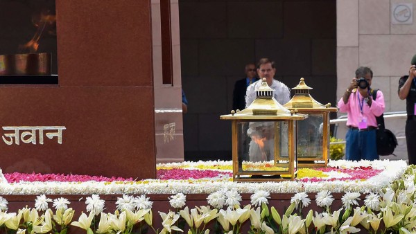 'অমর জওয়ান জ্যোতি'র ইতিহাস 'অমর জওয়ান জ্যোতি'র ইতিহাস