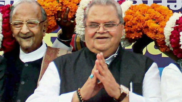 সত্যপল মালিকের অপসারণ দাবি