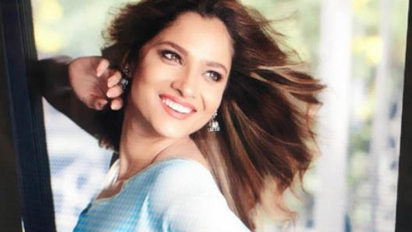 ভিকি-অঙ্কিতা 'স্মার্ট জোড়ি