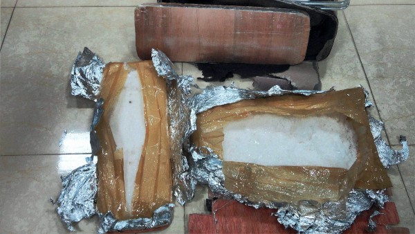 গুজরাতে ১,১২৫ কোটি মূল্যের ২২৫ কেজির মাদক উদ্ধার, আটক ছয় গুজরাতে ১,১২৫ কোটি মূল্যের ২২৫ কেজির মাদক উদ্ধার, আটক ছয়