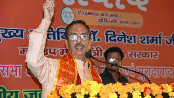 বিরোধীদের আক্রমণ
