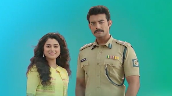 আসছে গুড্ডি আসছে গুড্ডি