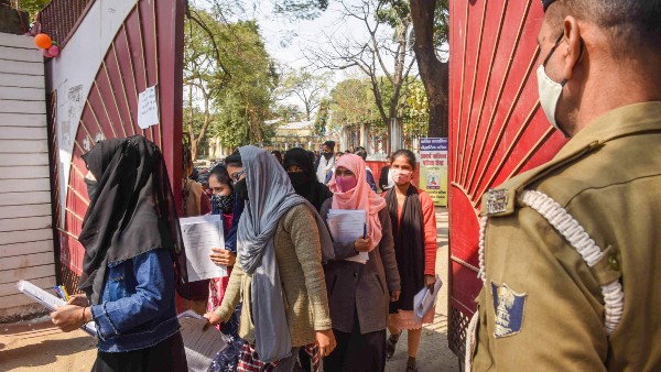  কী জানাল আদালত