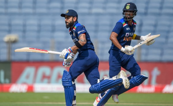 আইসিসি টি-২০ ব্যাটসম্যানদের ক্রমতালিকায় প্রথম দশ থেকে ছিটকে গিয়েছেন কোহলি: আইসিসি টি-২০ ব্যাটসম্যানদের ক্রমতালিকায় প্রথম দশ থেকে ছিটকে গিয়েছেন কোহলি: