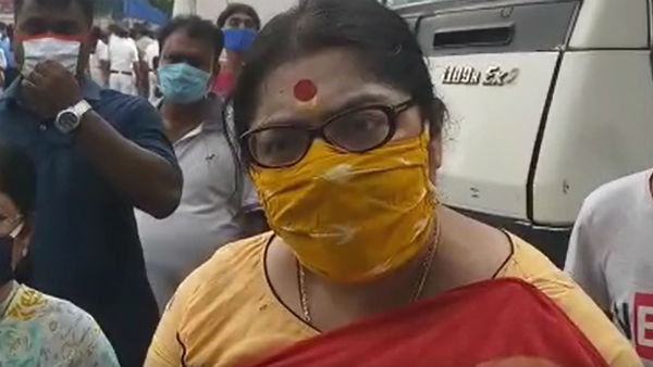 বিজেপি থেকে নিজেকে গুটিয়ে রাখছেন লকেট
