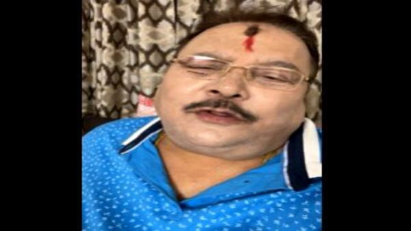 পাল্টা কবিতা পাঠেই জবাব মাদনের পাল্টা কবিতা পাঠেই জবাব মাদনের