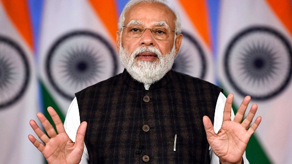 কোথায় রয়েছে রাজনৈতিক অঙ্ক ? 