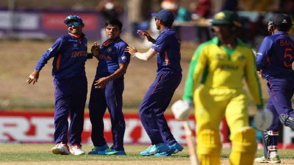 অনূর্ধ্ব ১৯ বিশ্বকাপ ফাইনালে ভারতের প্রতিপক্ষ ইংল্যান্ড অনূর্ধ্ব ১৯ বিশ্বকাপ ফাইনালে ভারতের প্রতিপক্ষ ইংল্যান্ড