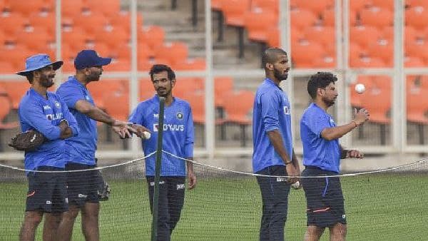 প্রথম একাদশ নজরে প্রথম একাদশ নজরে