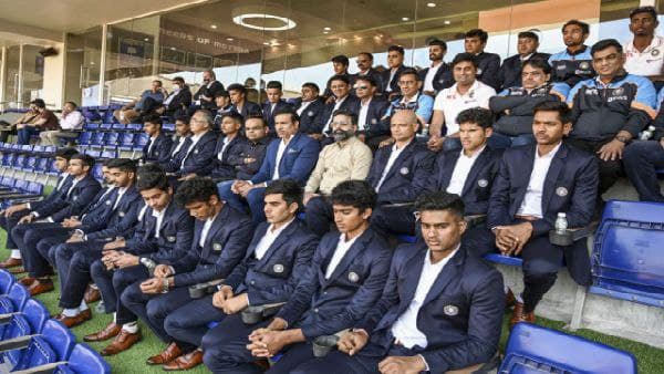 কোটিপতি হওয়ার অপেক্ষা কোটিপতি হওয়ার অপেক্ষা