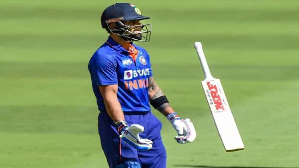 বিরাটের দিকে নজর বিরাটের দিকে নজর