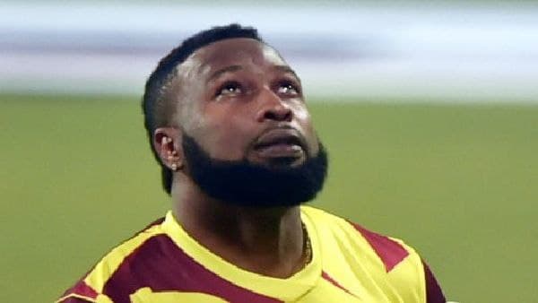 শুরু থেকেই চাপে ক্যারিবিয়ানরা