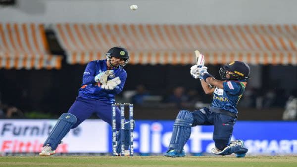 হোয়াইটওয়াশ এড়ানো লক্ষ্য শ্রীলঙ্কার হোয়াইটওয়াশ এড়ানো লক্ষ্য শ্রীলঙ্কার