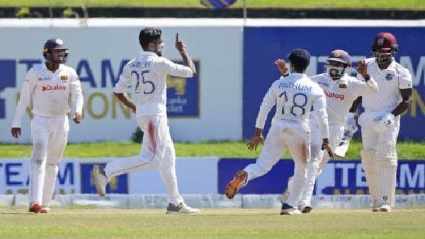 মোহালি টেস্টের আগে শ্রীলঙ্কার টিম বাসে উদ্ধার গুলির খোল