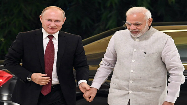 মস্কোর সঙ্গে গভীর সম্পর্ক মস্কোর সঙ্গে গভীর সম্পর্ক