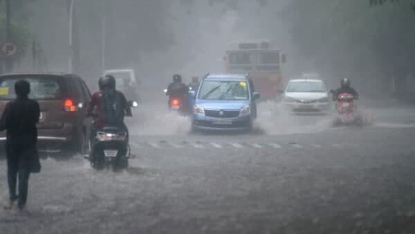 উত্তরে পশ্চিমী ঝঞ্ঝা