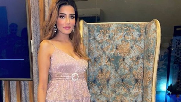 ঈশানের সঙ্গে সম্পর্ক: ঈশানের সঙ্গে সম্পর্ক: