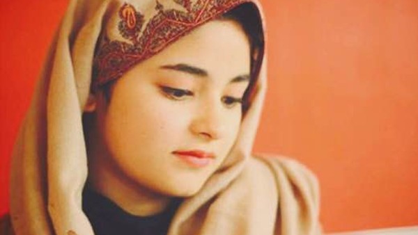 অভিনেত্রীর মতে, অভিনেত্রীর মতে,