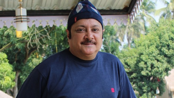 আবেগঘন তৃণা সোনা আবেগঘন তৃণা সোনা