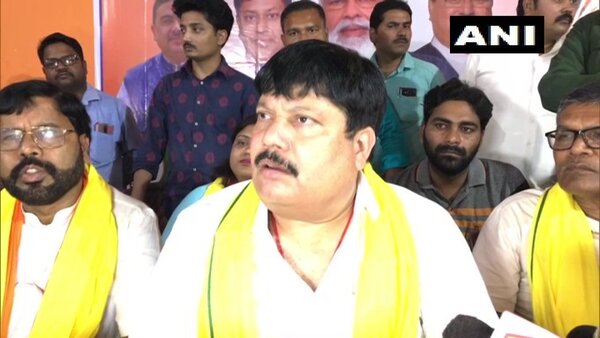 অর্জুনের তৃণমূল যোগ ক্রমশ বাড়ছে অর্জুনের তৃণমূল যোগ ক্রমশ বাড়ছে