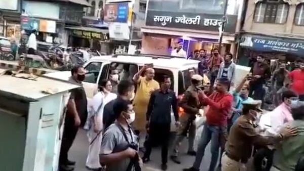 পাল্টা স্লোগান দেন মুখ্যমন্ত্রী
