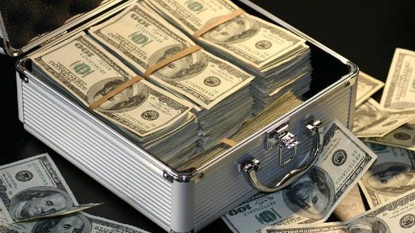 আমেরিকার মুদ্রাস্ফীতি চরমে আমেরিকার মুদ্রাস্ফীতি চরমে