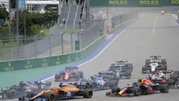 রাশিয়া ইউক্রেনে যুদ্ধ চালানোয় বড় সিদ্ধান্ত ফর্মুলা ওয়ানের