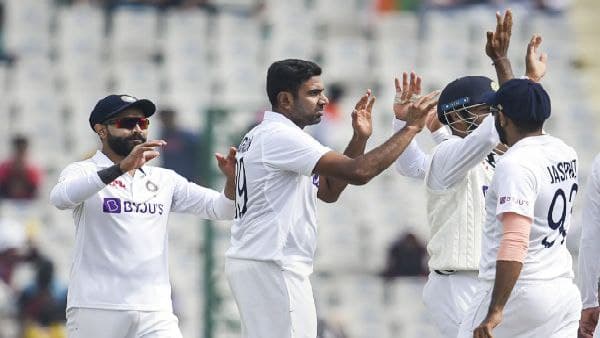 কুম্বলের পরেই অশ্বিন কুম্বলের পরেই অশ্বিন