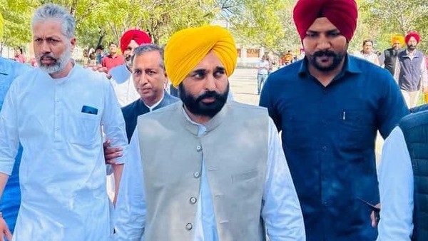  ভগবন্ত সিং মানের রাজনৈতিক কেরিয়ার