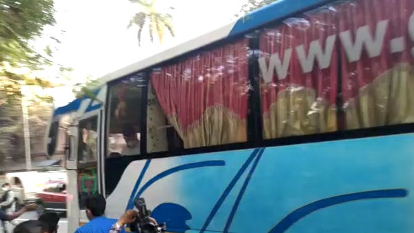 বিধায়কদের নিয়ে কাশ্মীর ফাইলস দেখতে গেলেন শুভেন্দু