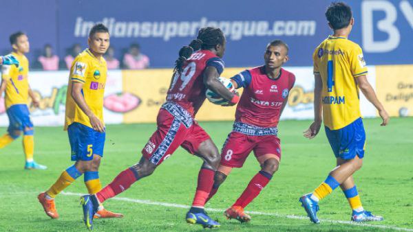 আইএসএলের ফাইনালে পৌঁছে গেল কেরালা ব্লাস্টার্স আইএসএলের ফাইনালে পৌঁছে গেল কেরালা ব্লাস্টার্স