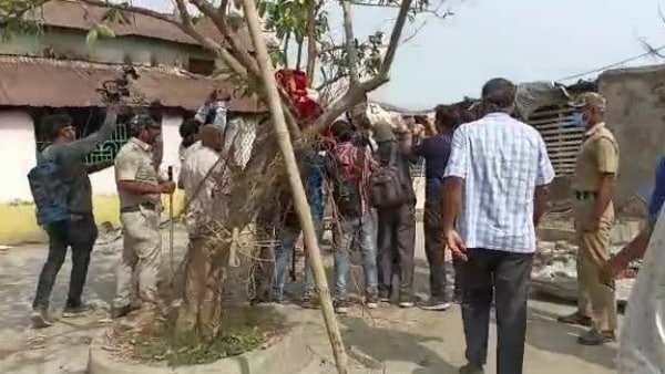 বগটুই গ্রামে সিপিএমের প্রতিনিধি দল