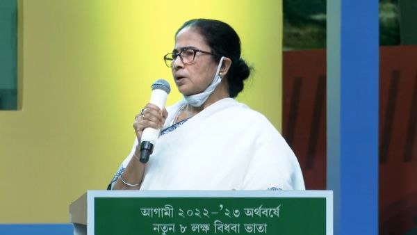 মমতার কটাক্ষ