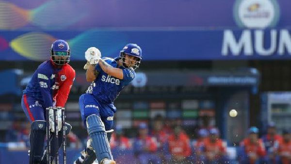 আইপিএলে নজির গড়ে সচিন-যুবরাজকে ধরলেন ঈশান