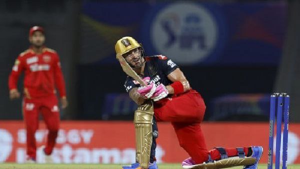 পাঞ্জাবের বিরুদ্ধে আরসিবি রানের পাহাড়ে পাঞ্জাবের বিরুদ্ধে আরসিবি রানের পাহাড়ে