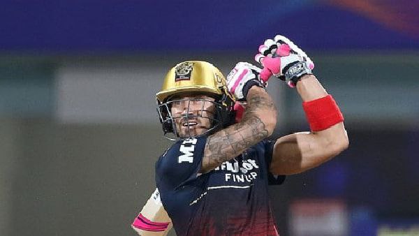 দীনেশ কার্তিকের ব্যাটিংয়ের তুলনা এমএস ধোনির সঙ্গে কেন?
