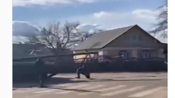 স্থানীয় বাসিন্দাদের সমর্থন স্থানীয় বাসিন্দাদের সমর্থন