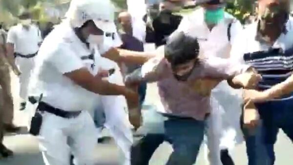 রাসবিহারীতে গ্রেফতার রাসবিহারীতে গ্রেফতার