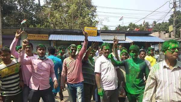 পূর্ব বর্ধমানের ছয় পুরসভাতেই নিরঙ্কুশ জয় তৃণমূলের 