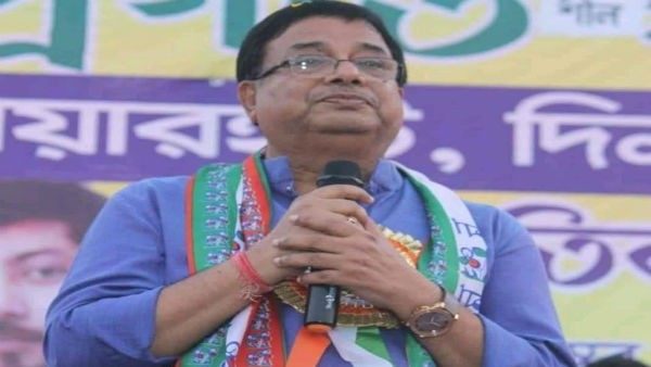 হাঁটু আস্ত থাকবে না, হুঁশিয়ারি দিয়েছিলেন উদয়ন হাঁটু আস্ত থাকবে না, হুঁশিয়ারি দিয়েছিলেন উদয়ন