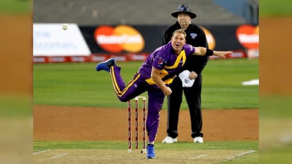 শেষ টুইট ঘিরে রহস্য শেষ টুইট ঘিরে রহস্য