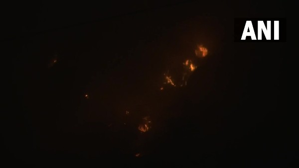 ১০ এপ্রিল আগুন ১০ এপ্রিল আগুন