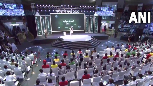 ৯–১২ ক্লাসের পড়ুয়াদের নিয়ে কথোপকথন ৯–১২ ক্লাসের পড়ুয়াদের নিয়ে কথোপকথন