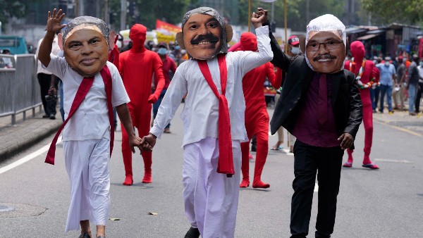 বাগলে কী বলেছেন ? বাগলে কী বলেছেন ?