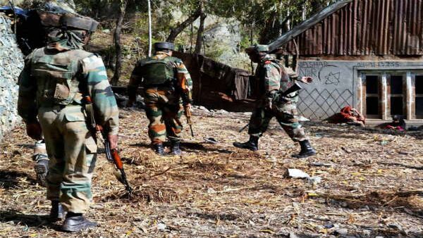 প্রধানমন্ত্রী সফর বানচাল করতেই হামলা প্রধানমন্ত্রী সফর বানচাল করতেই হামলা