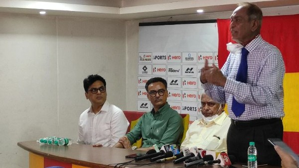 East Bengal: ইস্টবেঙ্গল-ইমামির চুক্তি জটে নতুন মোড়, কোনও সম্মতিপত্রই পাঠায়নি লাল-হলুদ! East Bengal: ইস্টবেঙ্গল-ইমামির চুক্তি জটে নতুন মোড়, কোনও সম্মতিপত্রই পাঠায়নি লাল-হলুদ!